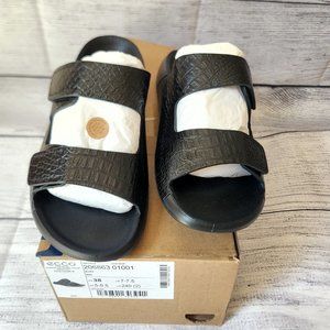NIB Women's ECCO 2nd Cozmo Two Band LX Slide Sandal